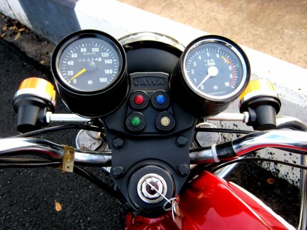 Регулировка тормозов мотоцикла Ява картинка